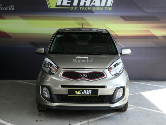 Bán Kia Morning SI 1.25AT số tự động 2015, màu vàng cát, đi 24000km