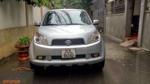 Cần bán gấp Daihatsu Terios 1.5 AT đời 2008, màu bạc