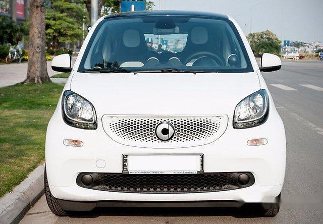 Bán Smart Fortwo đời 2016, màu trắng, nhập khẩu, giá 933tr