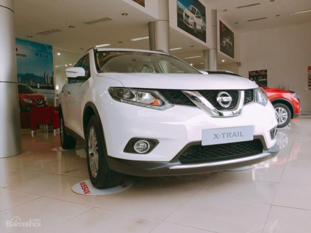 Bán xe Nissan X trail đời 2018 màu trắng, khuyến mãi tốt, liên hệ: 098.590.4400