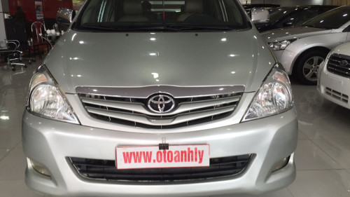 Cần bán Toyota Innova 2.0G MT đời 2009, màu bạc, giá chỉ 455 triệu