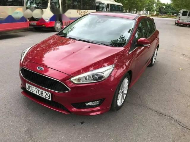 Bán Ford Focus đời 2016, màu đỏ, giá tốt