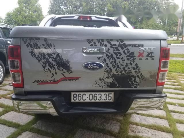 Bán Ford Ranger XLT đời 2015, màu xám