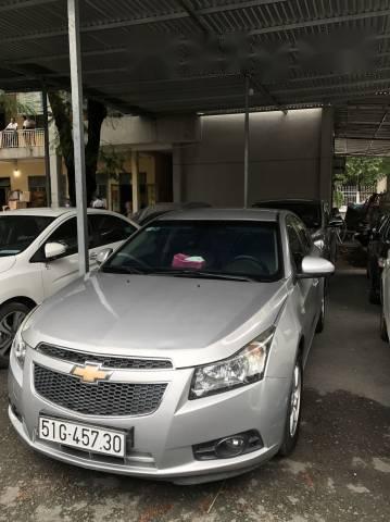 Bán Chevrolet Cruze 2011, màu bạc giá cạnh tranh