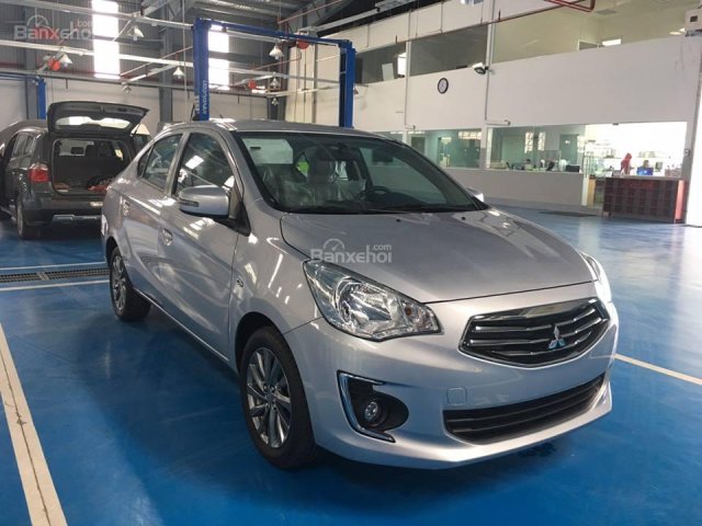 Bán xe Mitsubishi Attrage giá tốt nhất tại Quảng Bình, siêu khuyến mãi trong tháng 7/2018, giao xe ngay. LH 0911821516