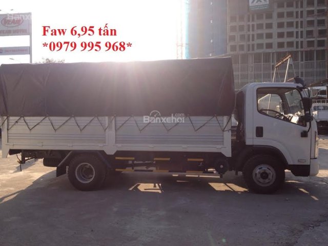 Bán xe tải Faw 6.95 tấn, thùng khung mui phủ bạt. Liên hệ 0979 995 968