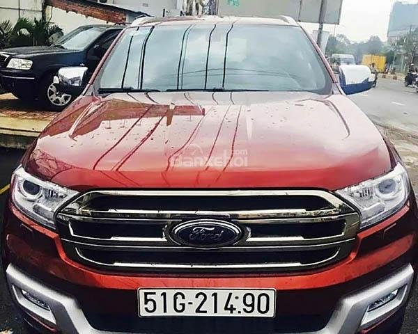 Bán gấp Ford Everest Titanium 2.2L 4x2 AT đời 2016, màu đỏ, nhập khẩu