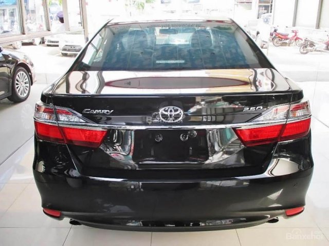 Bán Toyota Camry 2.5Q sản xuất 2017, màu đen