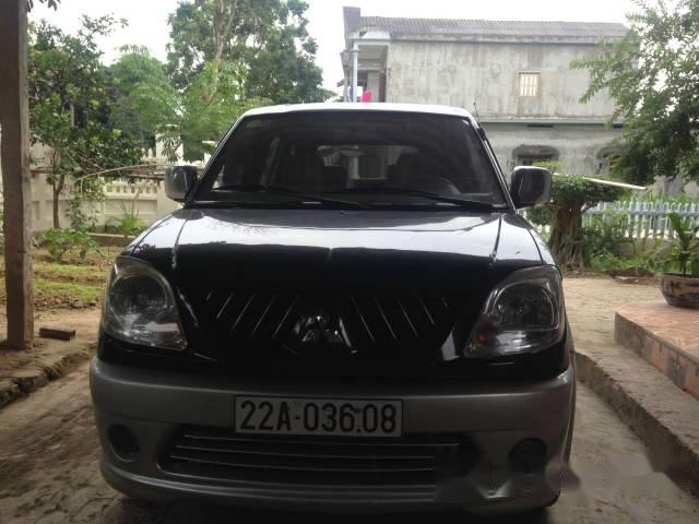 Cần bán gấp Mitsubishi Jolie đời 2005, màu đen chính chủ, giá chỉ 220 triệu