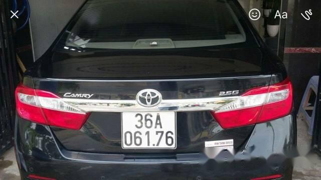 Bán Toyota Camry năm 2014, màu đen