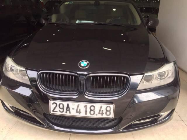 Cần bán lại xe BMW 3 Series 320i đời 2014, màu đen chính chủ