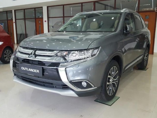 Bán Mitsubishi Outlander màu titan, duy nhất tại Quảng Bình- Quảng Trị0