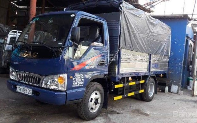 Bán trả góp xe JAC 2.4 tấn, máy công nghệ Isuzu, bảo hành 3 năm uy tín tại Kiên Giang