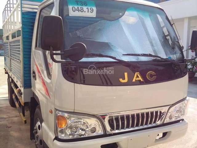 Cần bán JAC HFC đời 2017 giá cạnh tranh