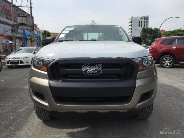 Bán xe Ford Ranger XL 2.2L MT tại Hưng Yên, nhập khẩu giá cực tốt