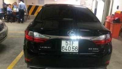 Bán gấp Lexus ES 350 đời 2016, màu đen, xe nhập