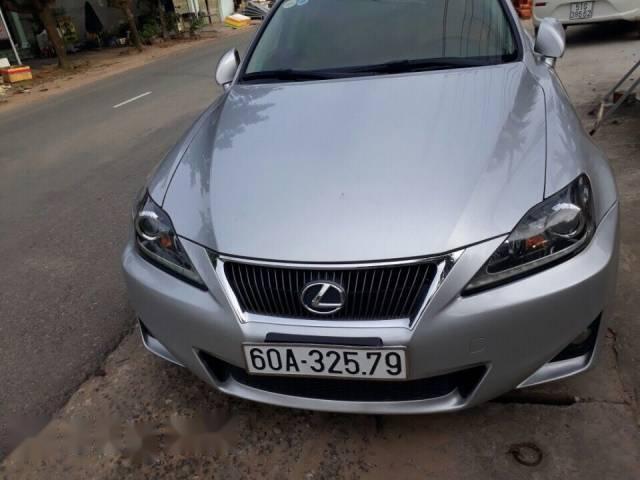 Cần bán Lexus IS 250 đời 2012, màu bạc