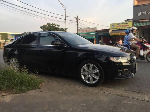 Cần bán lại xe Audi A4 2.0T đời 2009, màu đen, nhập khẩu nguyên chiếc