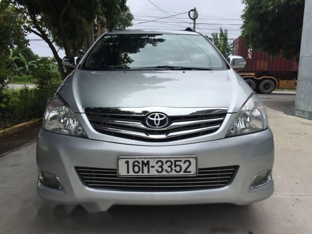 Chính chủ bán Toyota Innova đời 2008, màu bạc