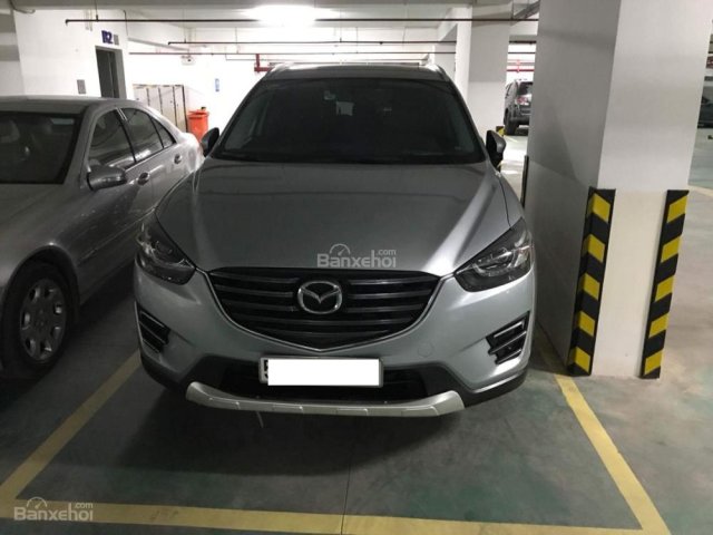 Cần bán gấp Mazda CX 5 2.5 AT AWD đời 2017, màu xám như mới, giá chỉ 910 triệu