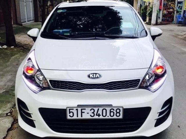 Cần bán Kia Rio năm 2015, màu trắng