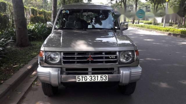 Bán ô tô Mitsubishi Pajero 4×4 đời 2003, giá chỉ 305 triệu