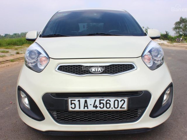 Cần bán Kia Morning Si 1.25AT đời 2011, màu kem (be), nhập khẩu 335tr