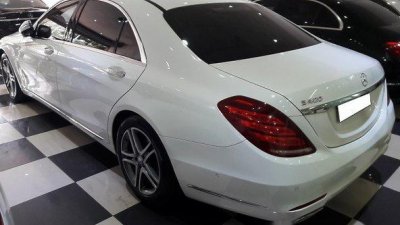 Bán ô tô Mercedes S400 đời 2017, màu trắng số tự động