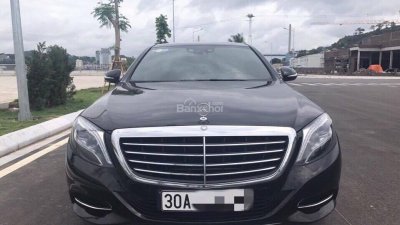 Cần bán xe Mercedes S400 đời 2016, màu đen