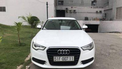 Cần bán lại xe Audi A6 2.0TFSI sản xuất 2014, màu trắng