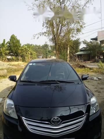 Bán Toyota Vios đời 2010, màu đen, giá tốt