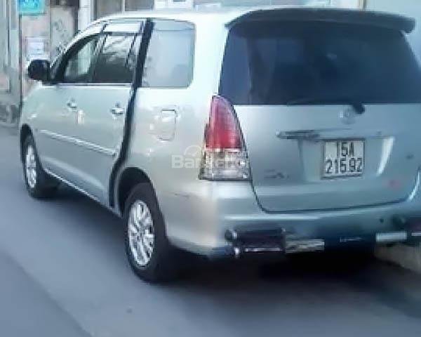 Chính chủ bán Toyota Innova G đời 2011, màu bạc