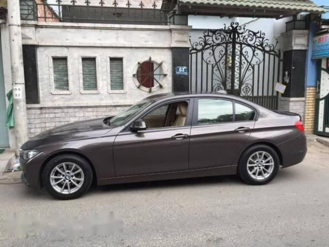 Cần bán lại xe BMW 3 Series 320i năm 2014, màu xám chính chủ