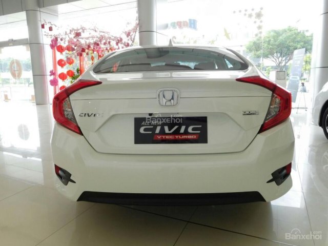 Bán xe Honda Civic đời 2017, màu trắng, nhập khẩu nguyên chiếc