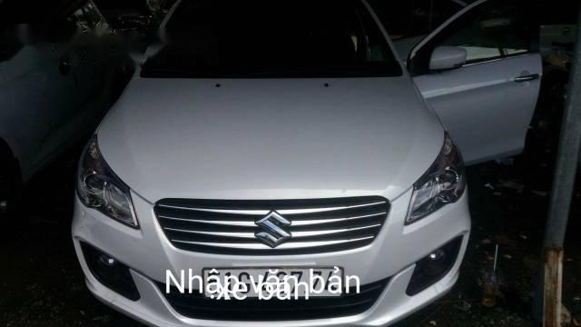 Bán xe Suzuki Ciaz đời 2017, màu trắng, 500tr