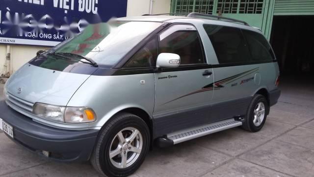 Bán Toyota Previa đời 1992 số sàn, giá tốt