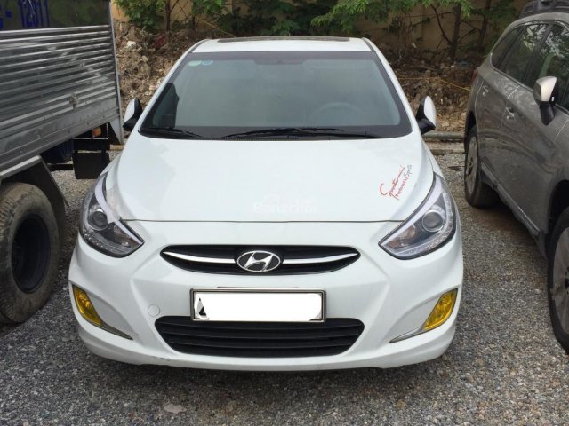 Bán Hyundai Accent đời 2016, màu trắng, xe nhập, 440 triệu