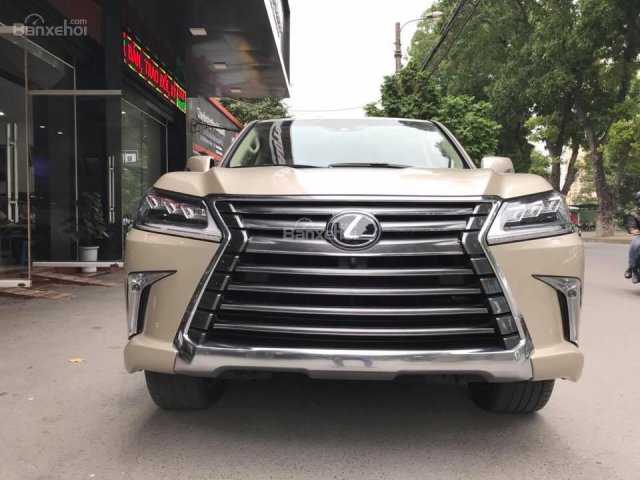 Bán xe Lexus LX 570 5.7 AT đời 2016, màu vàng, nhập Mỹ mới 100%