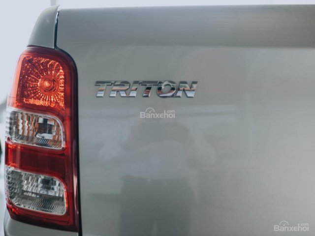 Bán xe bán tải Mitsubishi Triton, giá tốt tại Quảng Bình