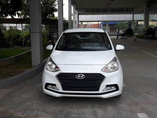 Bán ô tô Hyundai Grand i10 Sedan màu trắng, giá tốt nhất hỗ trợ trả góp. LH 09616372880