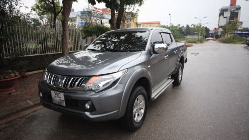 Cần bán xe Mitsubishi Triton 2.5 AT sản xuất 2015 số tự động, 480 triệu