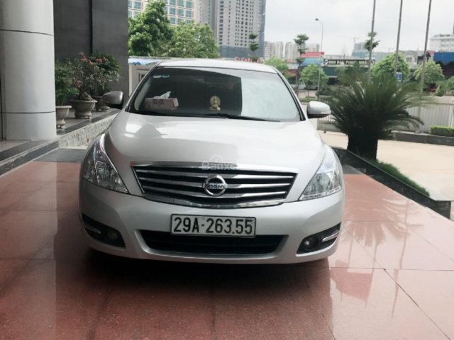 Xe Nissan Teana 2.0 đời 2011, màu bạc, nhập khẩu nguyên chiếc chính chủ