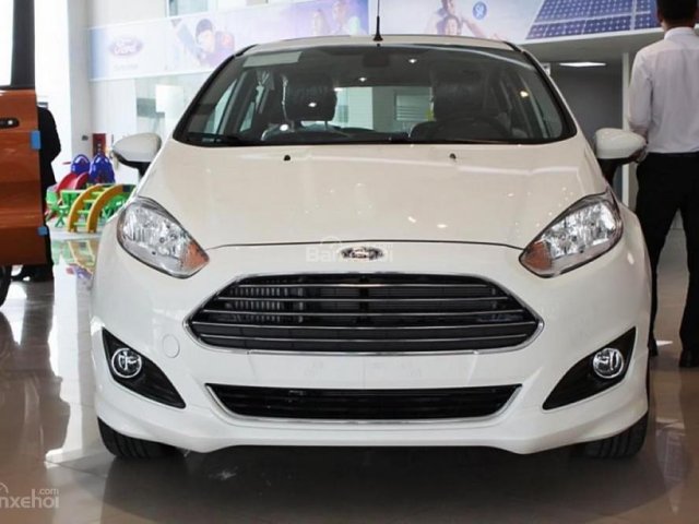 Bán xe Ford Fiesta S 1.0 AT đời 2017, màu trắng, 510 triệu