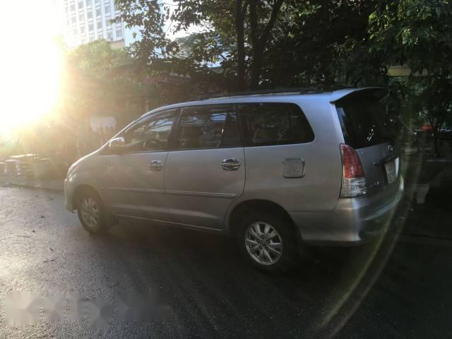 Bán Toyota Innova đời 2008, màu bạc, 420 triệu