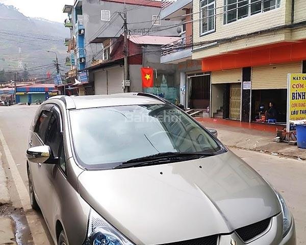 Bán Mitsubishi Grandis 2.4AT đời 2008, xe gia đình