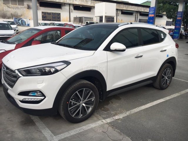 Bán Hyundai Tucson chỉ còn 760tr, nhanh tay nào