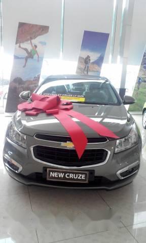 Bán Chevrolet Cruze 2017, màu xám