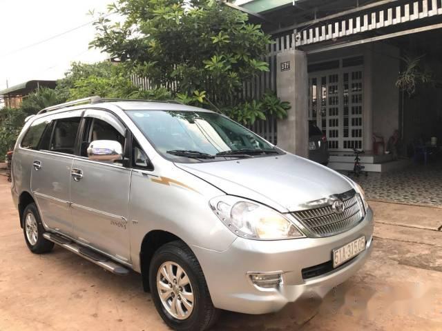 Bán xe Toyota Innova J đời 2007, màu bạc