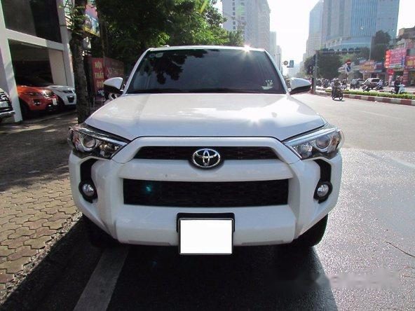 Cần bán Toyota 4 Runner đời 2016, màu trắng, nhập khẩu