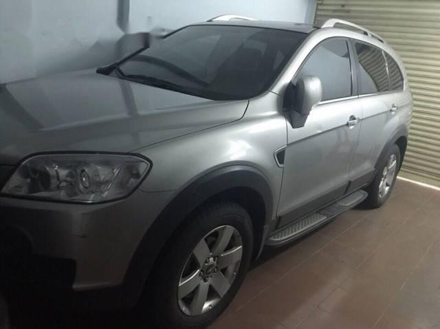 Bán Chevrolet Captiva đời 2010, màu bạc, 365 triệu